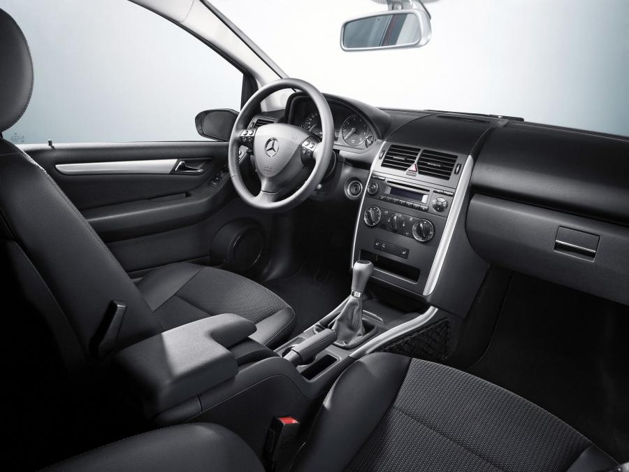  Mercedes-Benz A-Class Edition 10 2007 года  (фото 5 из 6)
